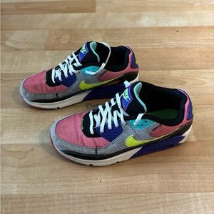 Nike Air Max 90 Exeter Edition Red/Volt-Black Kids Size 5.5Y / EUR 38 DJ5973-600